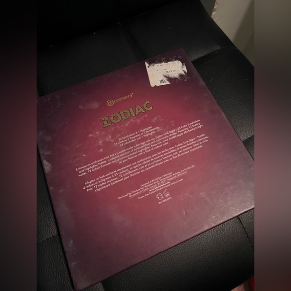 ZODIAC Make up plate!!!! - Picture 3 of 3